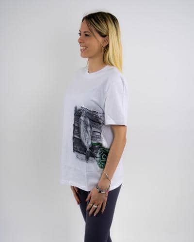 A GREEN BADGE - FISH TEE EDICIÓN LIMITADA 