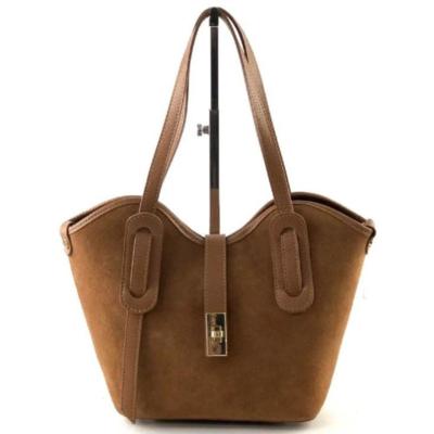 AVANTGARDE - ELISHA MEDIUM SUEDE MATCH 