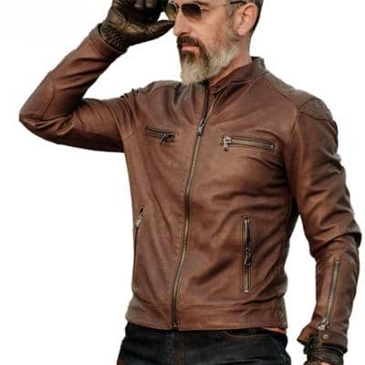 MASSIMO ROMOLINI - BIKER DA UOMO ALLA MODA 