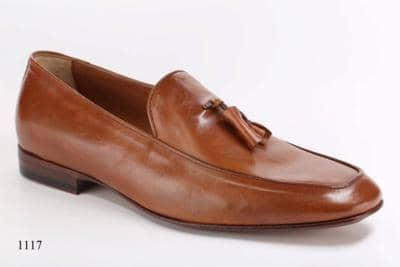 BELLESI - mocassim com borlas 