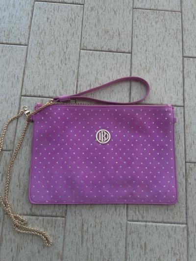 BORSELLA DESIGN - Pochette viola con borchie 