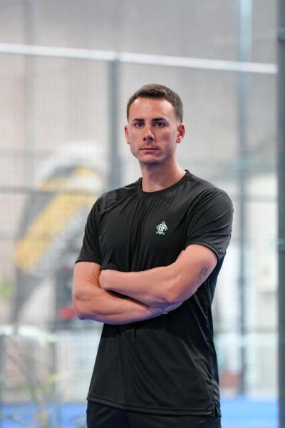 BRESSAN FASHION GROUP - Schwarzes Sport-T-Shirt 