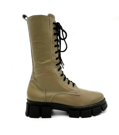Stivale beige in pelle italiana per rivenditori