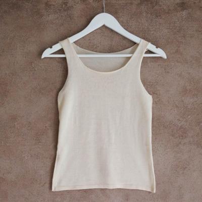 Top beige sin mangas al por mayor de fabricante italiano