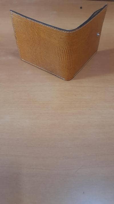 COSE BELLE - Colori del portafoglio in pelle di vitello 