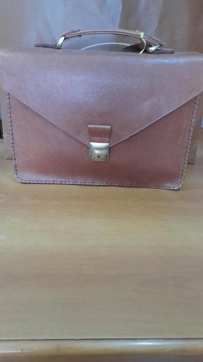 COSE BELLE - Elegante valigetta in pelle 