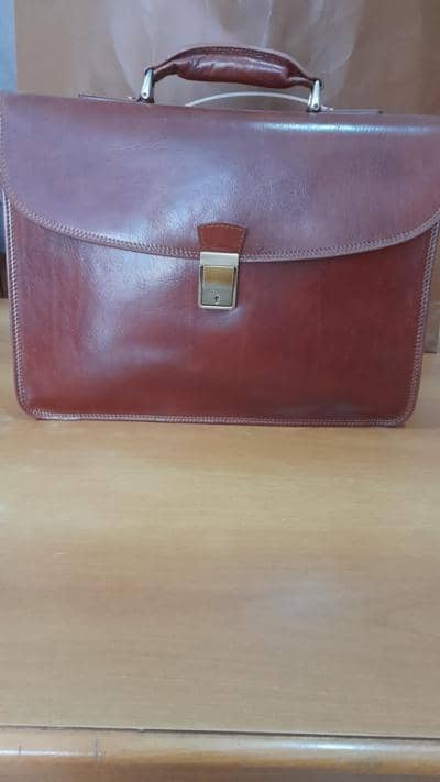 COSE BELLE - Sac en cuir élégant 