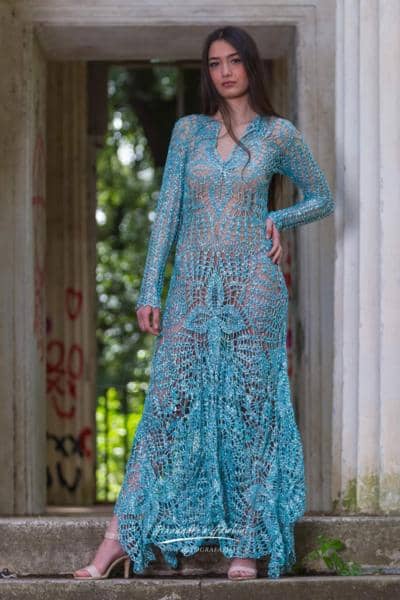 Итальянское кружевное платье для оптовых продавцов.