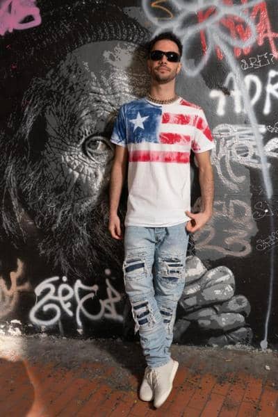 DLL EFFETTI MODA - Outfit aus zerrissenem Denim 