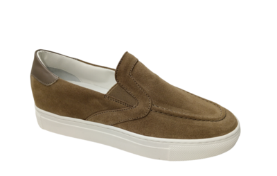 CALZATURIFICIO DUEGGI - Chic Suede Slip-Ons
