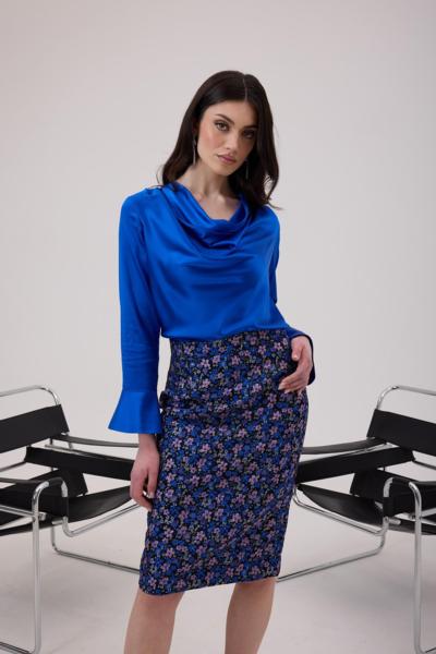 Blusa azul de cetim italiana atacado com saia floral para revendedores