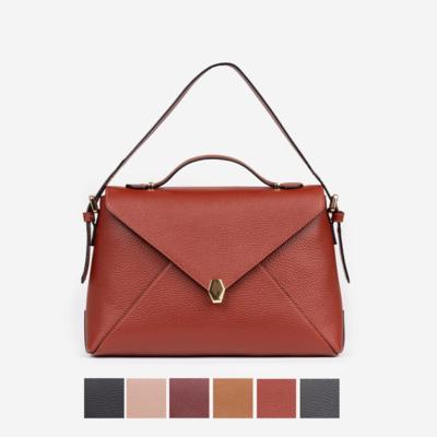Italian leather handbag for resellers, luxury design