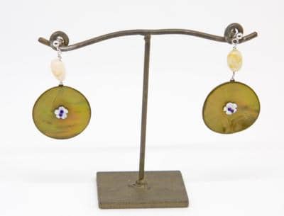 FEMELLE - pendiente 15, botones preciosos y piedras naturales