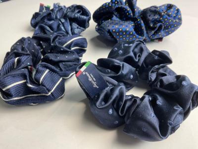 LUIGI MONACO 1969 - Резинки для волос 