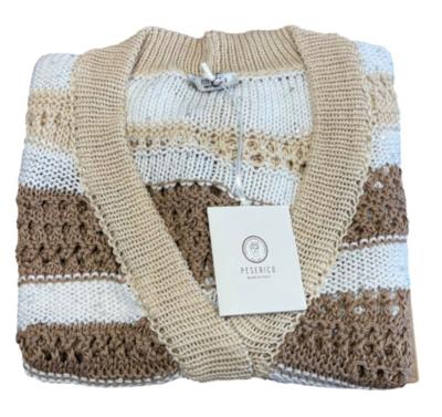 Suéter tejido beige marrón hecho en Italia para revendedores
