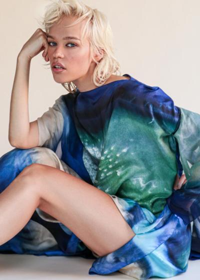LARIOSETA - Kaftan fallen lassen 