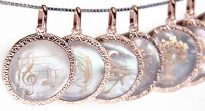 International GOLD & SILVER - Madreperla personalizada - Color metalizado