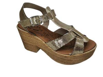 COMFORT RELAX - Sandali con zeppa chic 