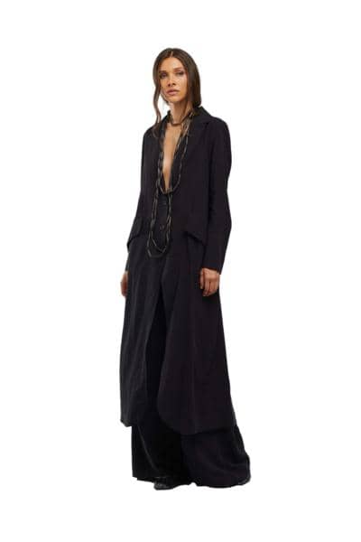 Элегантное итальянское пальто для оптовой торговли.