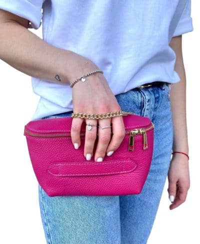 Bolso rosa de piel italiana, ideal para revendedores.