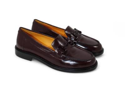 Mocasines de cuero marrón hechos en Italia para revendedores