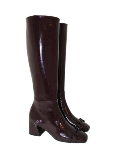 Made in Italy glossy brown boots for resellers