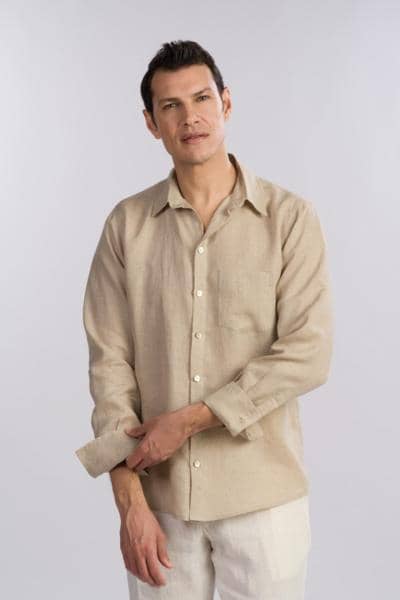 Бежевая льняная рубашка производства Италии оптом
