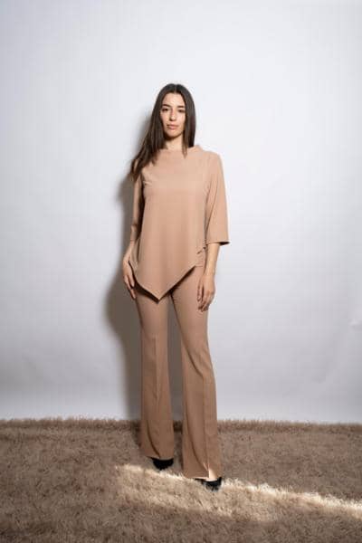 Conjunto beige italiano para revendedores al por mayor
