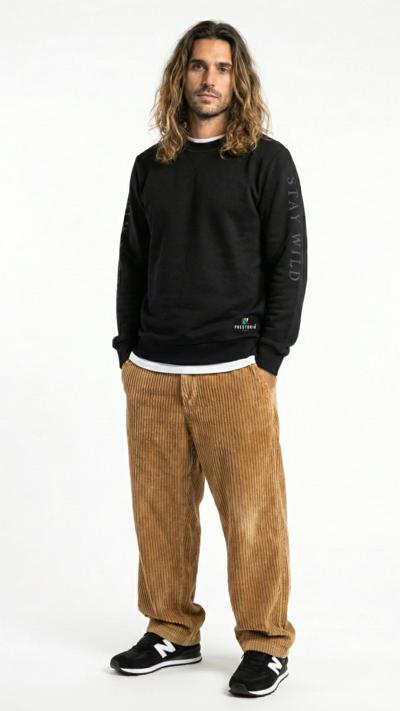 Italian black sweatshirt for resellers, casual fashion wear