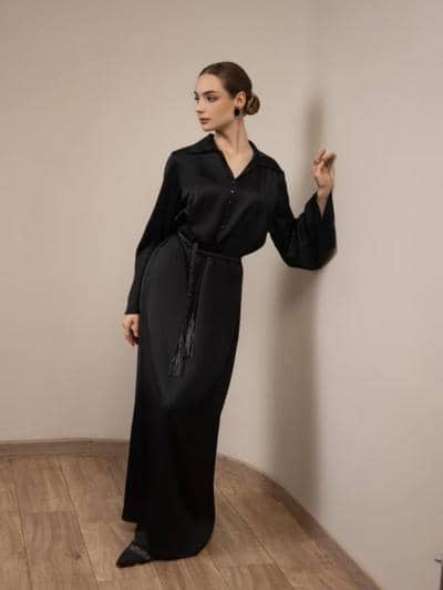 Elegante vestido negro italiano para revendedores al por mayor