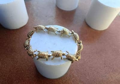 SDC - Pulsera de tortuga dorada 