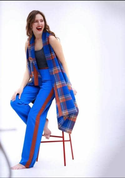 YAVORSKA - Encogimiento de hombros 