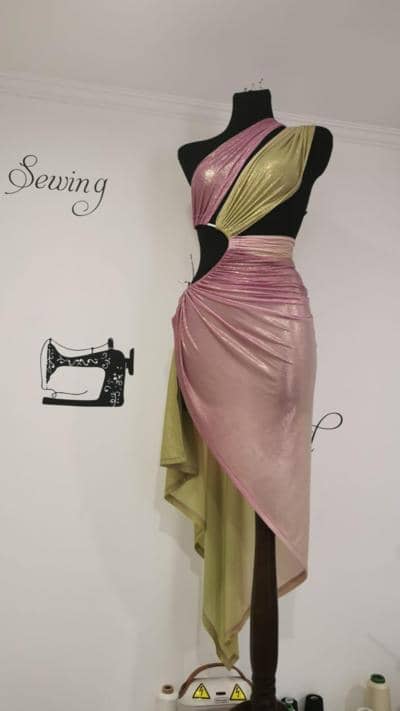 YAVORSKA - Vestido drapeado elegante 