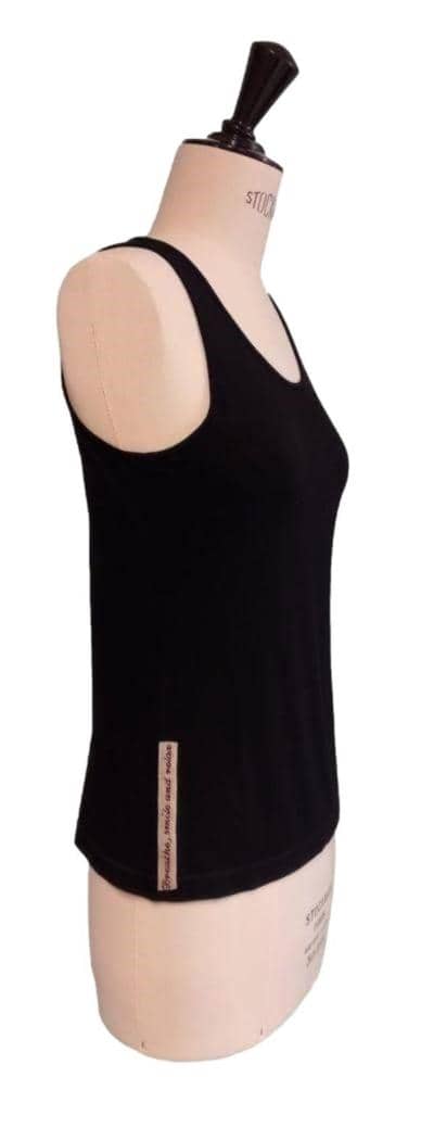 Y-GLAM - Elegante camiseta negra 